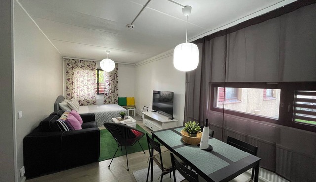 Cozy studio in beautiful Vantaa with fitness room