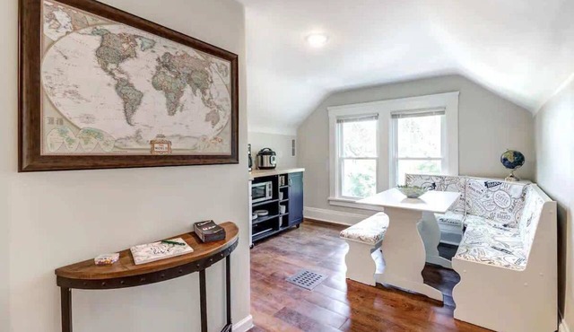 Cozy studio near Cleve Clinic, Case