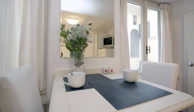 Cozy Studio Pantheon