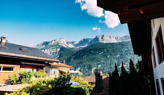 Cozy Studio with Mountain View