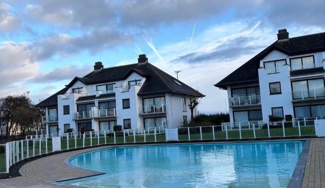 Cozy Studio with Pool in Middelkerke 4 Guests
