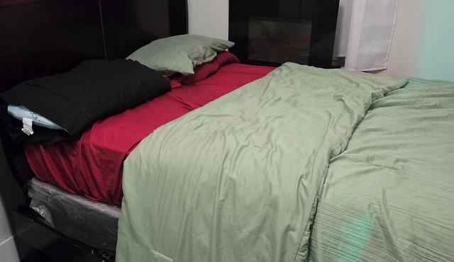 Cozy Studio with WiFi, AC in wonderful Queens