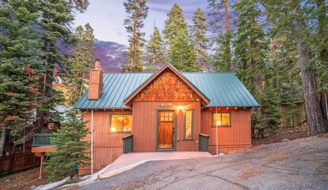 Cozy Tahoe Cabin