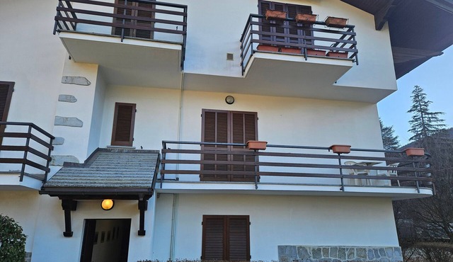 Cozy Three-Room Apartment in Santa Maria Maggiore