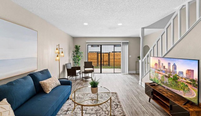 Cozy Townhouse - Gym Pool Golf Fast WiFi 2B2B