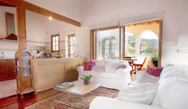 Cozy townhouse in the historic district of Andratx