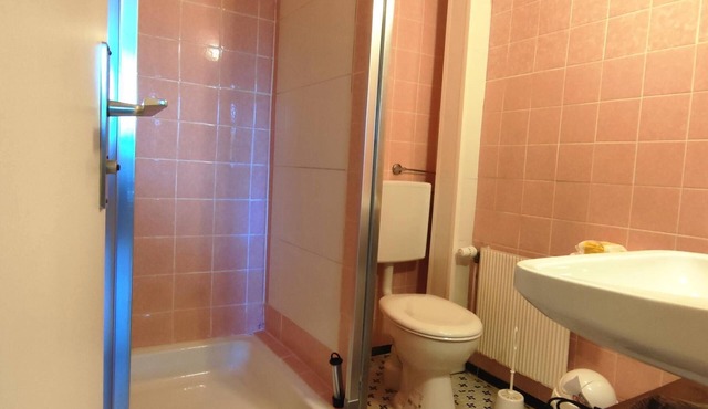 Cozy vacation apartment with 2 bathrooms and south-facing balcony
