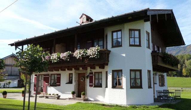 Cozy vacation apartment with beautiful alpine panorama near Salzburg