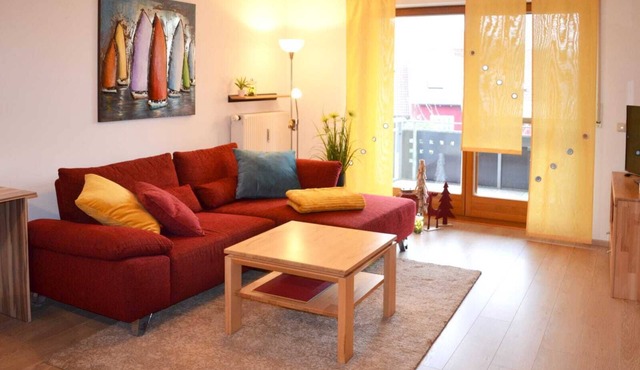Cozy vacation apartment (50 sqm) for up to three people with south-facing balcony