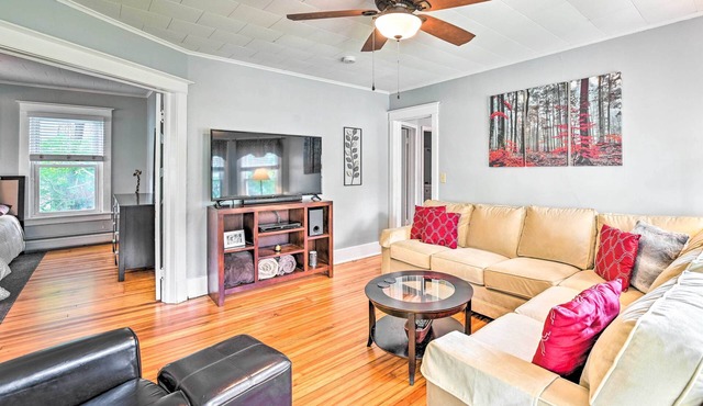 Cozy + Walkable Delmar Getaway w/Fire Pit!