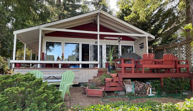 Cozy waterfront cabin on Puget Sound. Relax in a serene setting at Bryan's Inn.