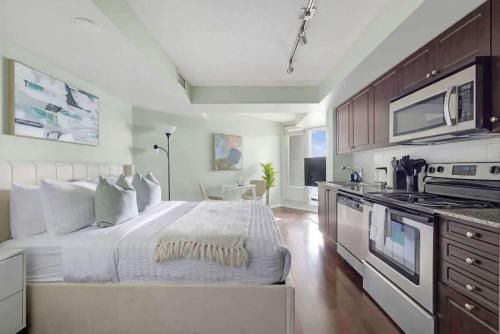 Cozy Waterfront Studio Free Parking & Bentway