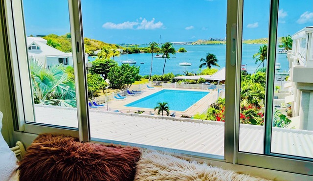 Cozy Waterfront Two-Level Condo w/2 Bathrooms, Pool, AC