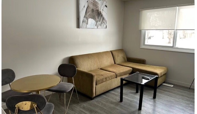 Cozy & Welcoming | Home Away in Wainwright Alberta