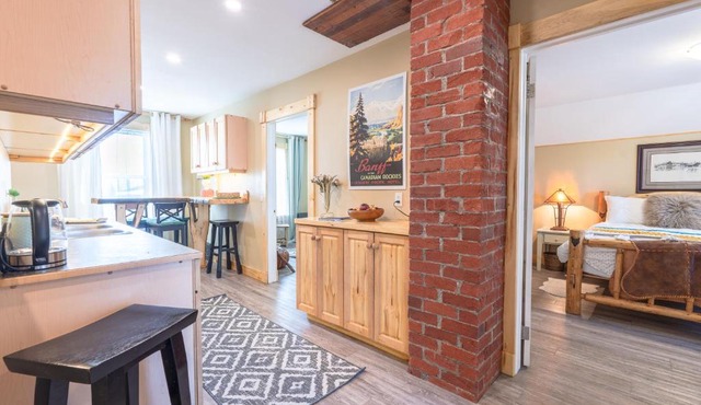 Craftsman's Loft - Heritage charm - AC - 5 min DT