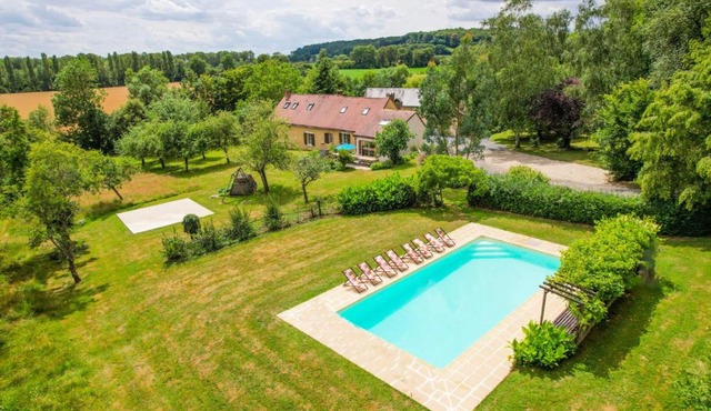 Crazy Villa Les Terres Douces 28 - Heated pool - Basket - 2h Paris - 31p