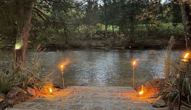 Creek-Front Getaway at Dale Hollow Lake