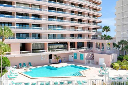 Crescent Beach Club II PHB