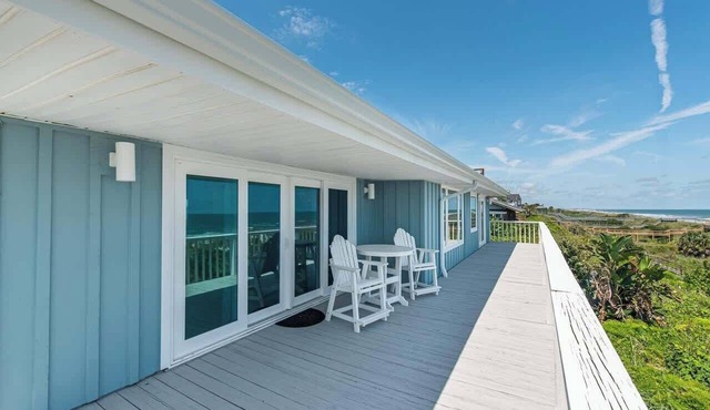 Crescent Beach Home with Dual Views & Game Room