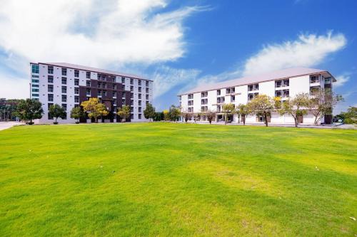 Creston Grand Hotel Suphan Buri