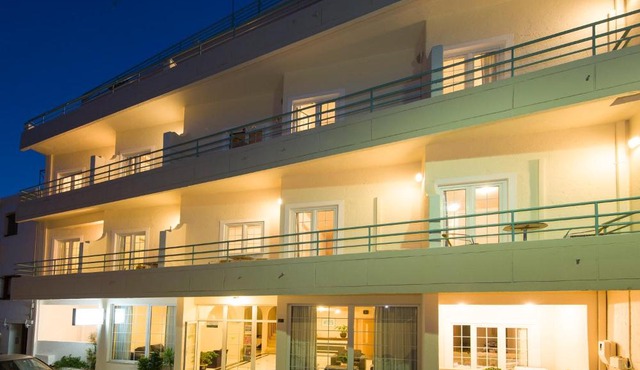 Creta Hotel