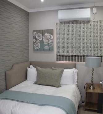 Cronin Luxury Accomodation Room 2