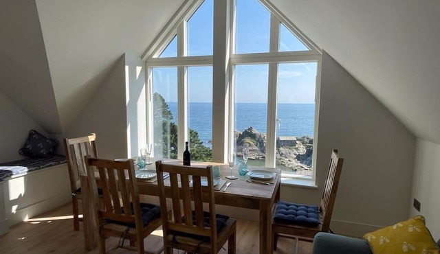 Crow's Nest, Polperro