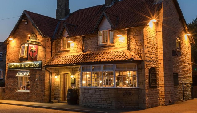 Crown & Anchor