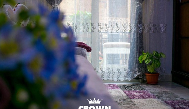 Crown Home