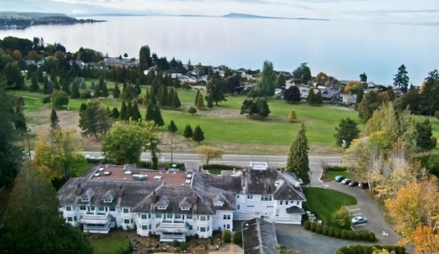 Crown Mansion Boutique Hotel & Villas