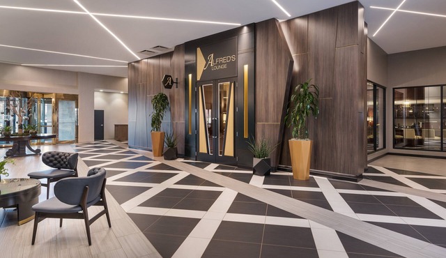 Crowne Plaza Providence-Warwick Airport by IHG