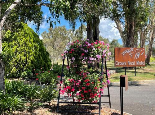 Crows Nest Motel