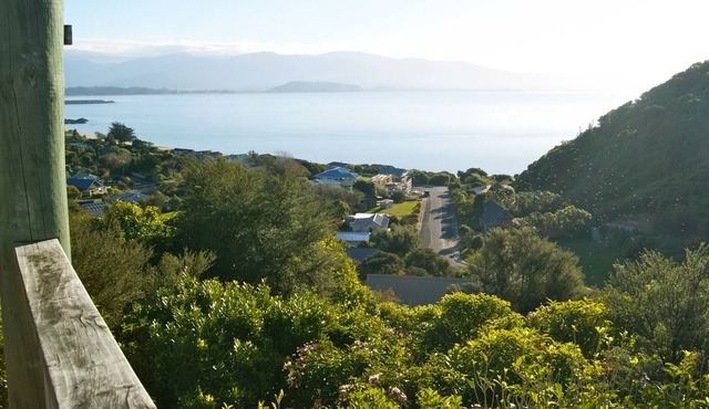 Crows Nest - Tata Beach Holiday Home