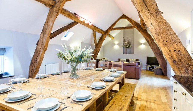 Cruck'd Barn