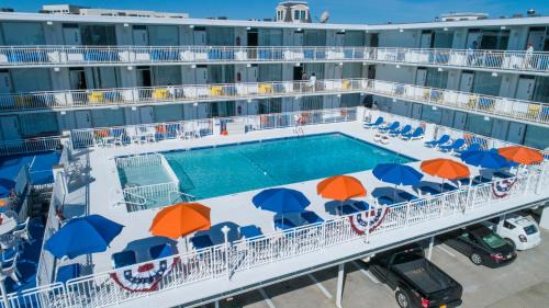 Crusader Oceanfront Resort