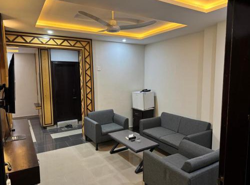 Crystal Crown Hotel