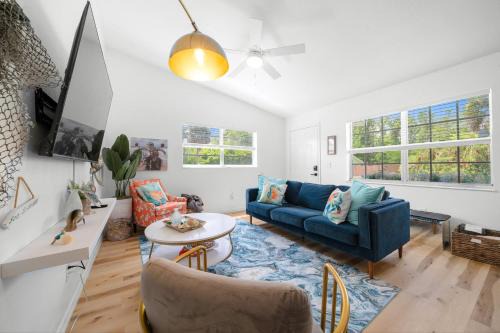 Crystal River Home - Near Scalloping - Pet-Friendly - Patio & Charcoal Grill