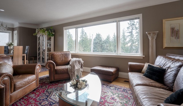 Crystal's View Bed & Breakfast