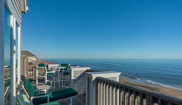 Crystal Shores: Oceanfront Condo, Amazing Views