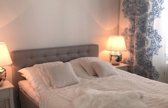 Crystal suites 1