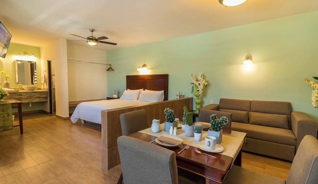 Cuatro Misiones Hotel