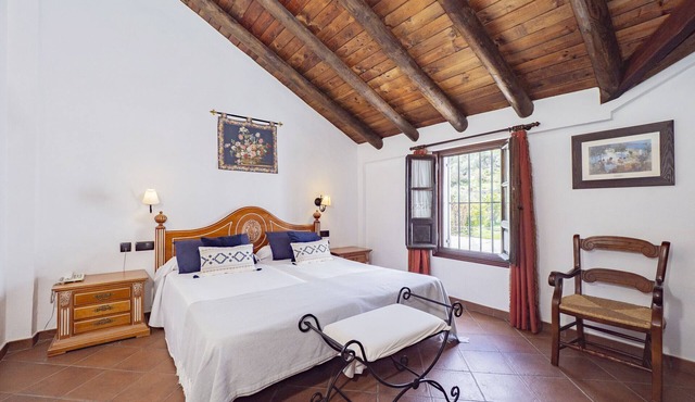 Cubo's Hotel Cortijo San Antonio Caminito del Rey/air conditioning/free Wi-Fi/free parking