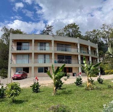 Cucuate Hospedaje