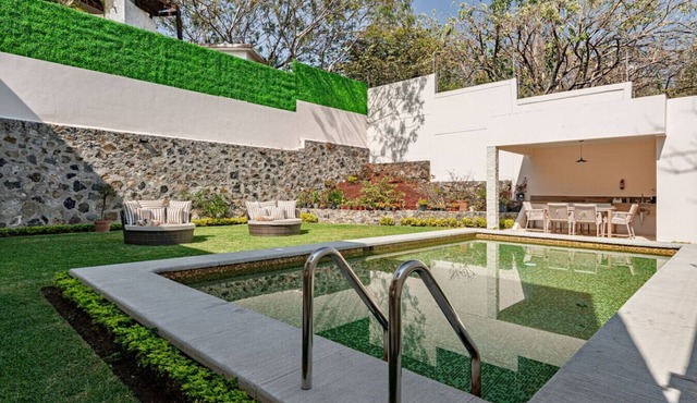 Cuernavaca Private Pool & Outdoor Grill for Groups