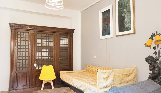 Cuor di Lago - Three Bedroom Apartment, Sleeps 7