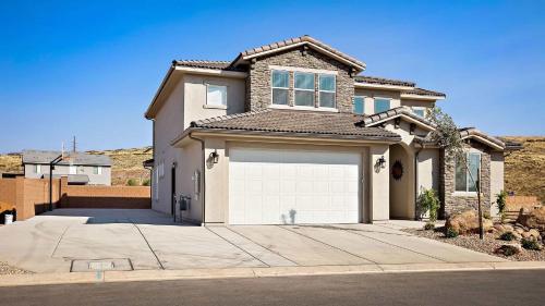 Curtis Ladera home