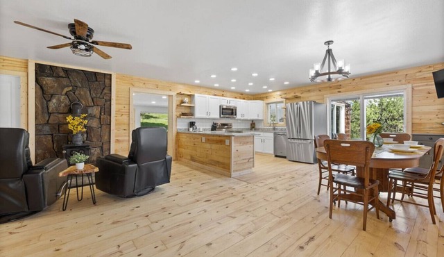 Custer Serene – Peaceful Retreat
