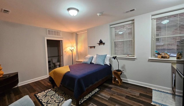 Cute + Cozy Studio at The Inman - 207