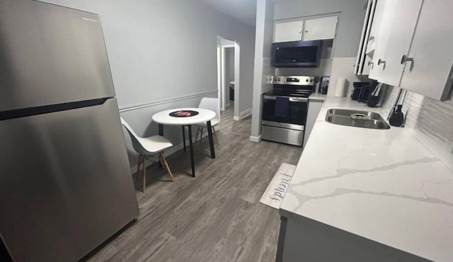 Cute Highland Park (Unit B Upper)