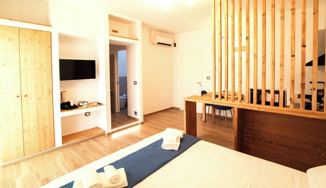 Cutrofiano- B&B Pietra Bianca- Salento - Room 1/Double/Triple Room